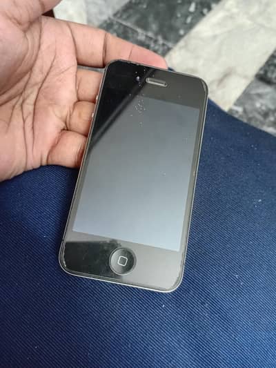 Apple iPhone 4s