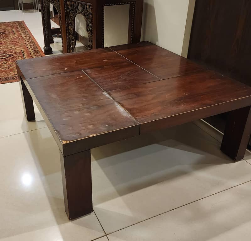 Sofa Set with Table 0