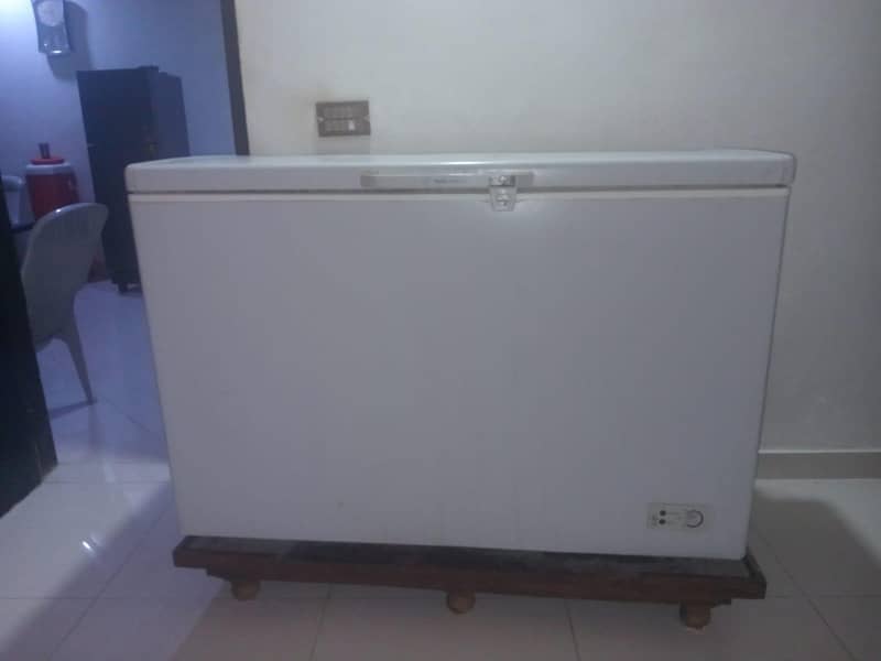 A DEEP-FREEZER 1