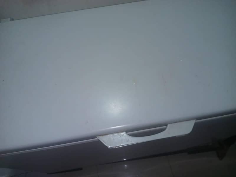 A DEEP-FREEZER 2