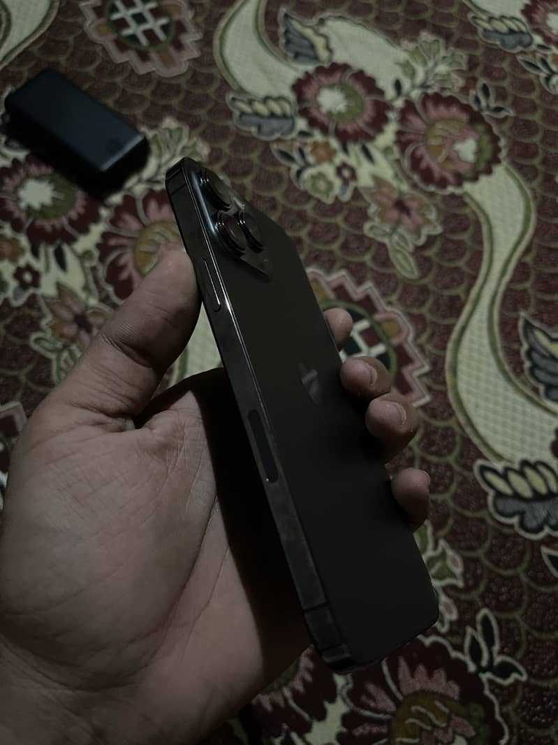 iPhone 13 Pro Max 7