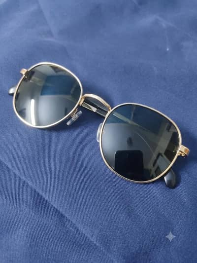 Premium Gold Metal Frame 