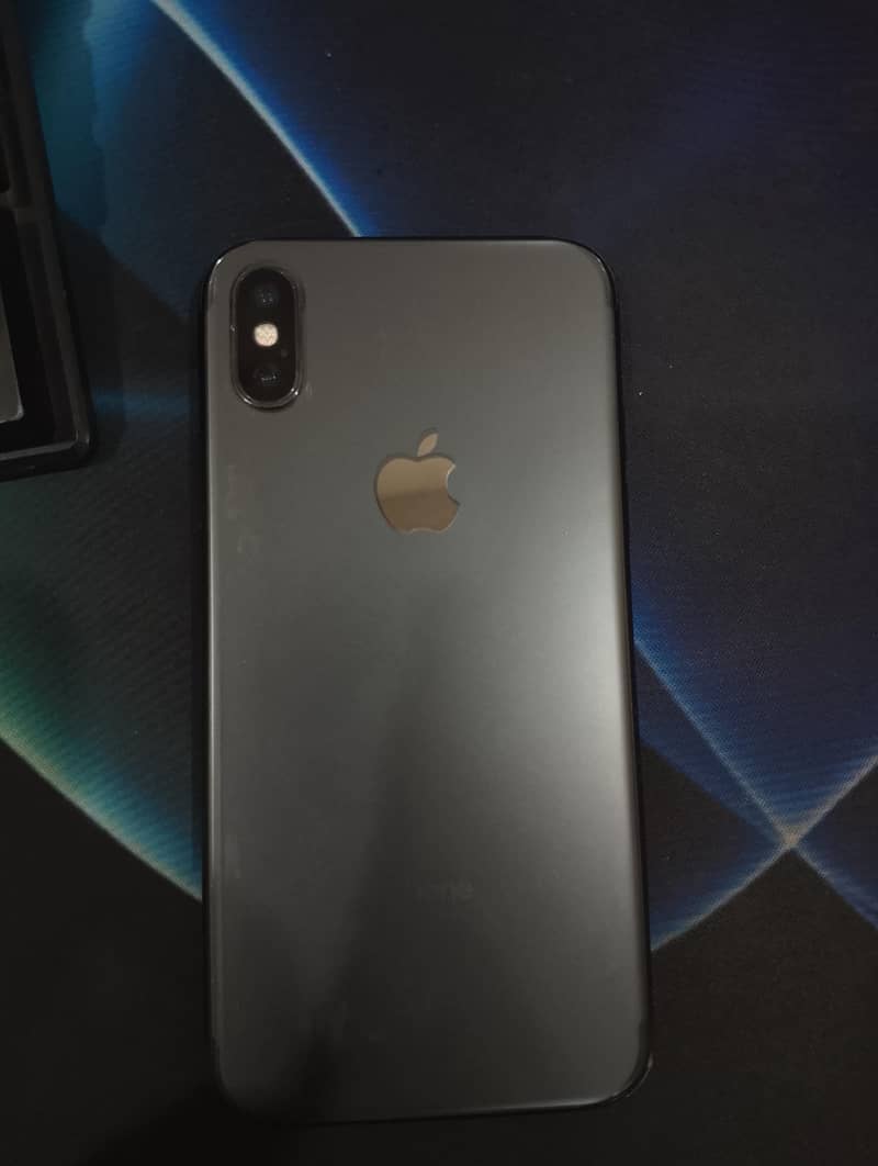 Apple iPhone X 0
