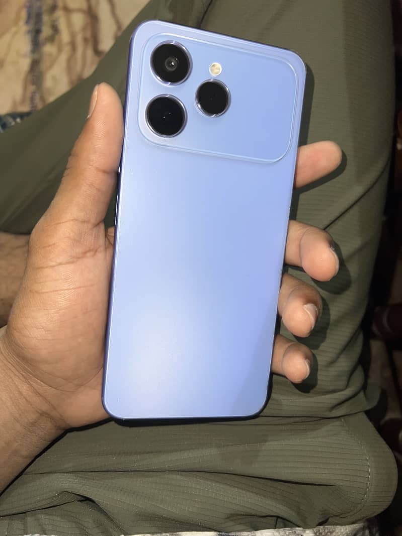 Tecno spark 40 0