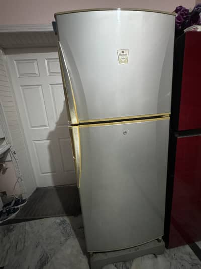 Dawlance Refrigerator Working condition perfect Cooling