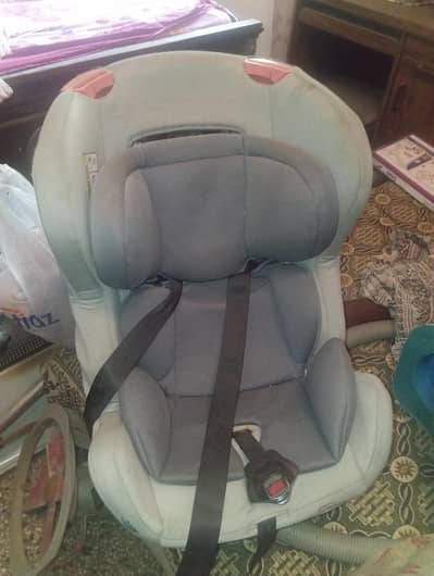 tinnies car seat