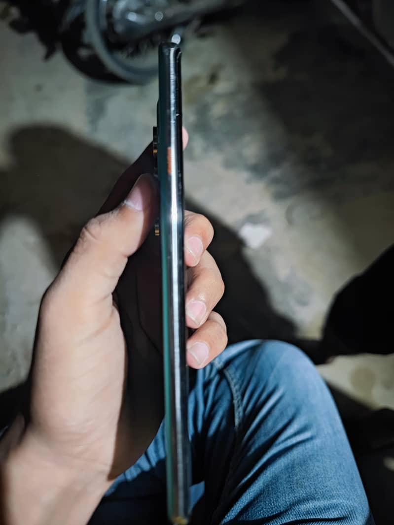 Tecno CAMON 40 Pro 3