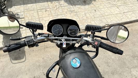 Suzuki GS 150 2013