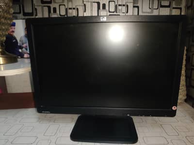 imported MONITER very good 19 inch works good fine for gaming