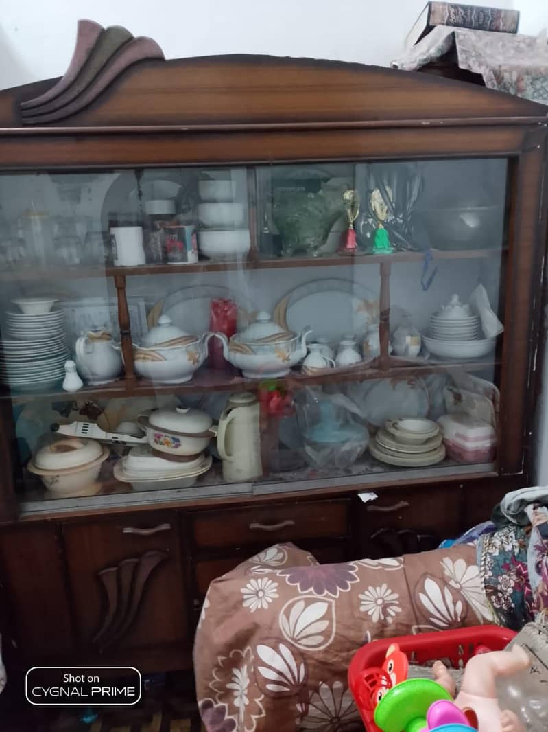 showcase second hand 0