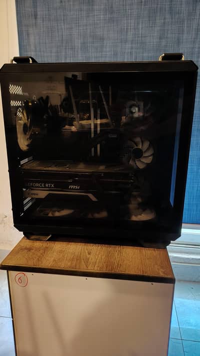 Gaming PC i9 14th gen,, RTX 4080 super, 64 GB, 1 TB
