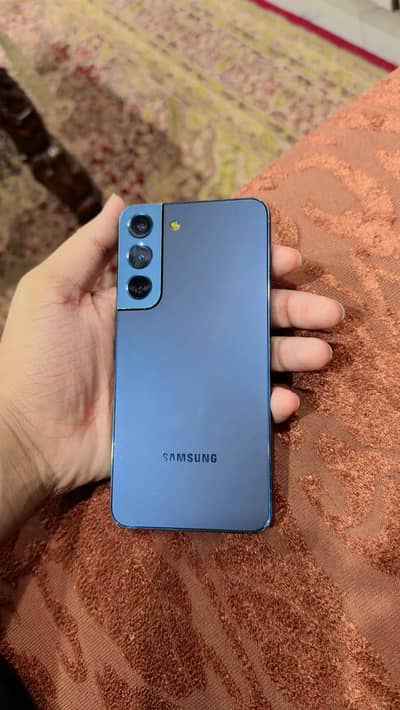 Samsung Mobile S22
