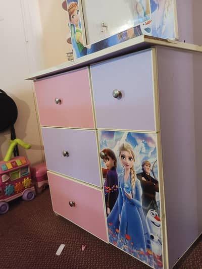 Dressing table kids girls