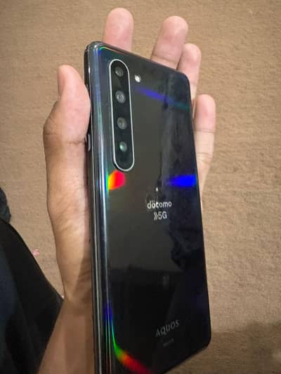 Sharp Aquos R5G exchange possible