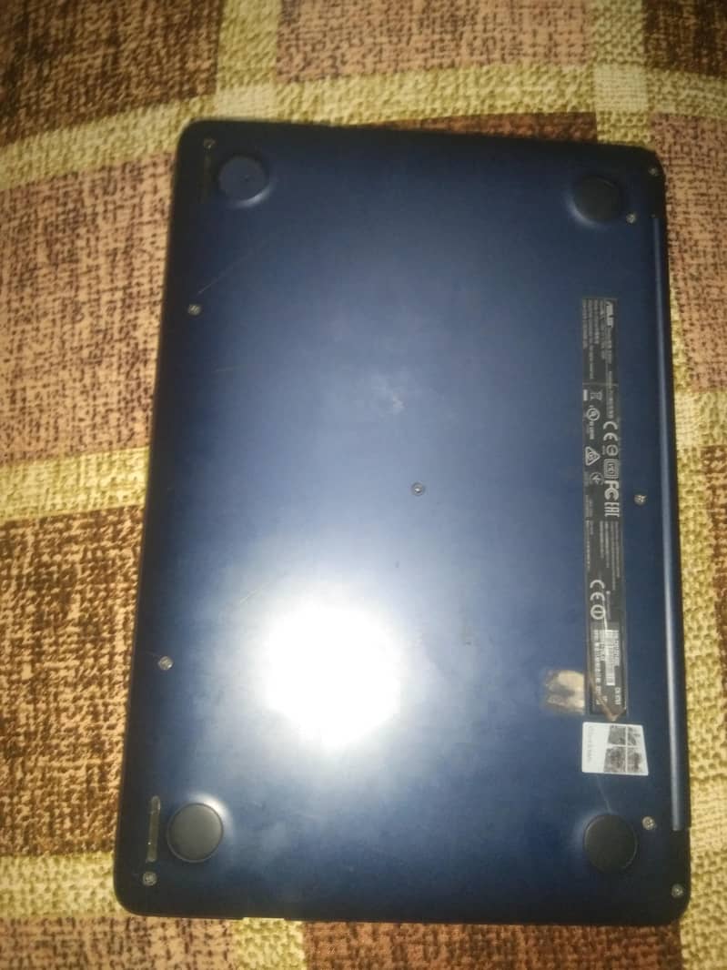 LAPTOP 1