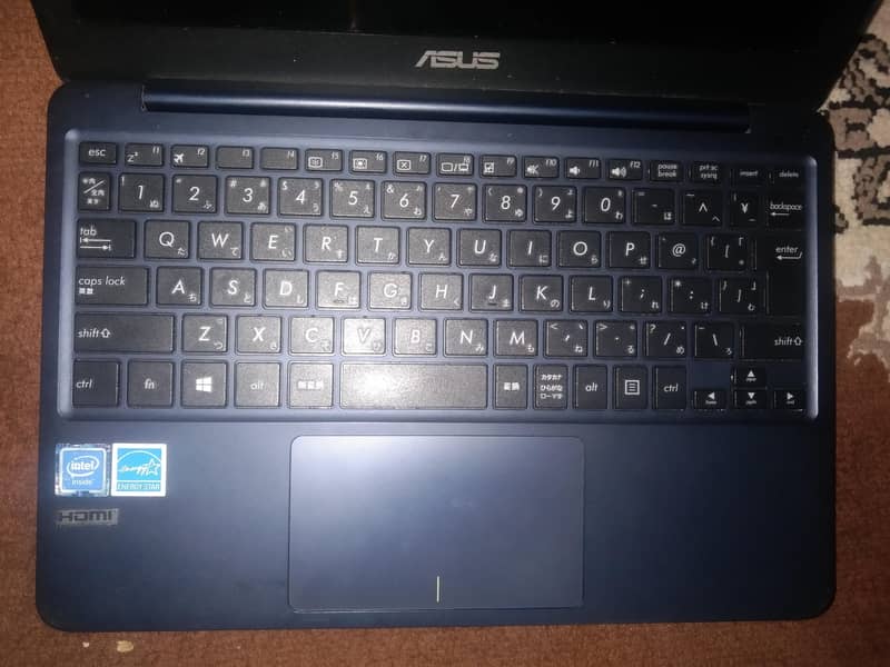 LAPTOP 2