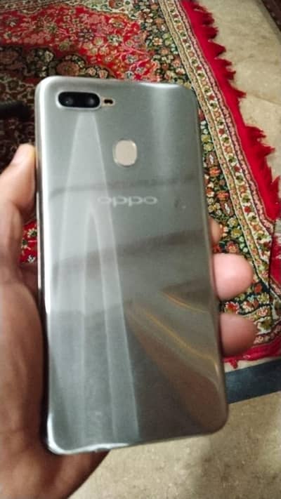 oppo a7 dual offical pta 4 64gb all orignal need cash