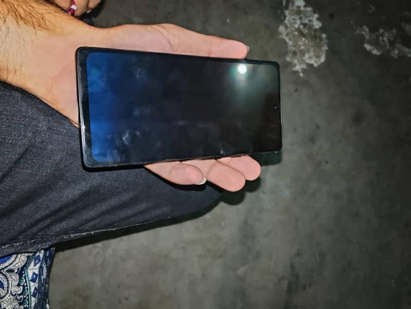 Google Pixel 6 4