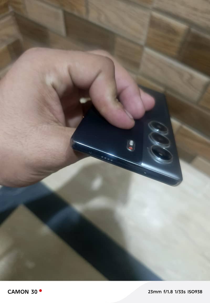 Tecno CAMON 40 Pro 2