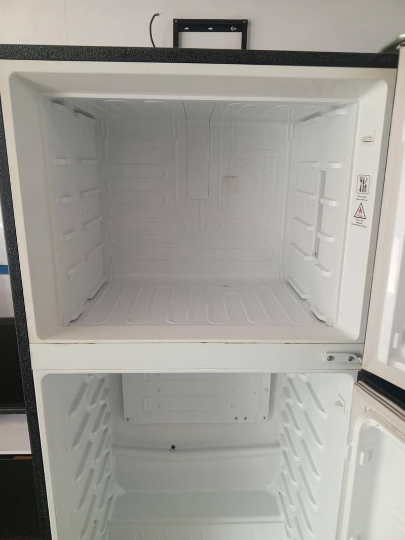 refrigerator 3