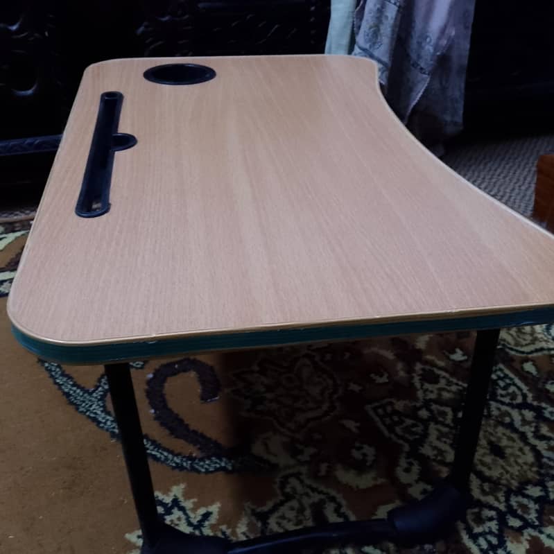 Laptop study table 3