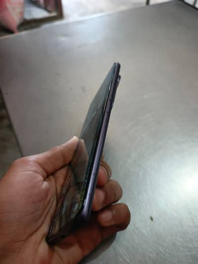 Vivo V40