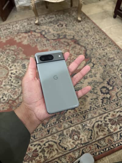 Google Pixel 8