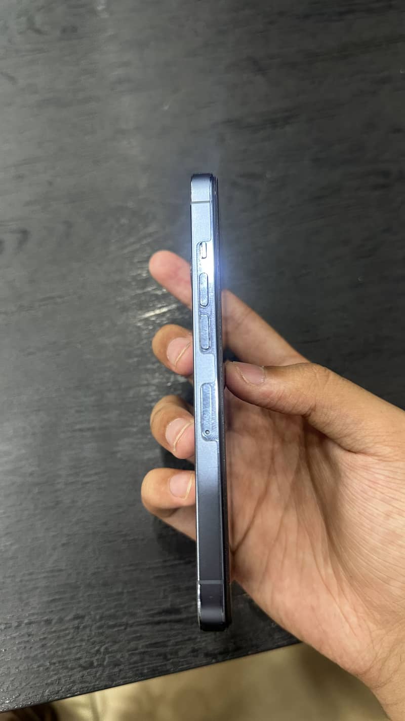 Apple iPhone 13 Pro 5
