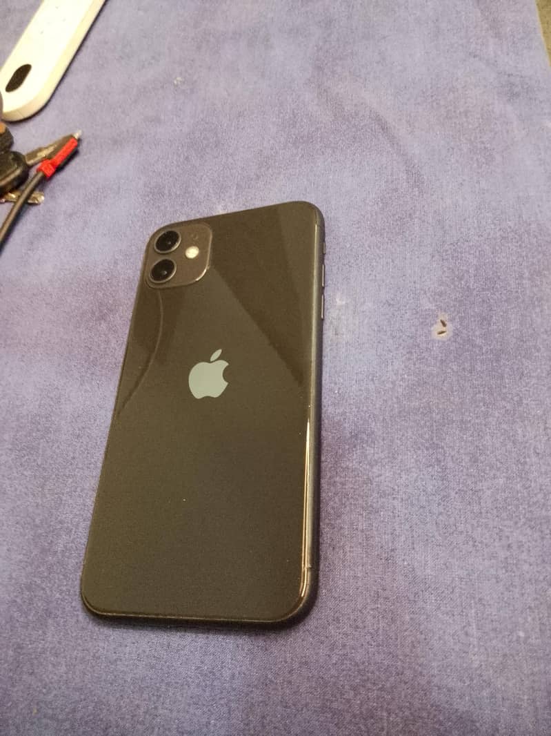 Apple iPhone 11 1