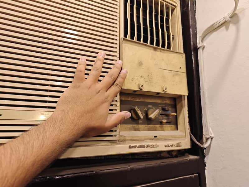 General Window AC 1