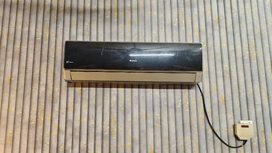 Gree 1.5Ton Inverter AC