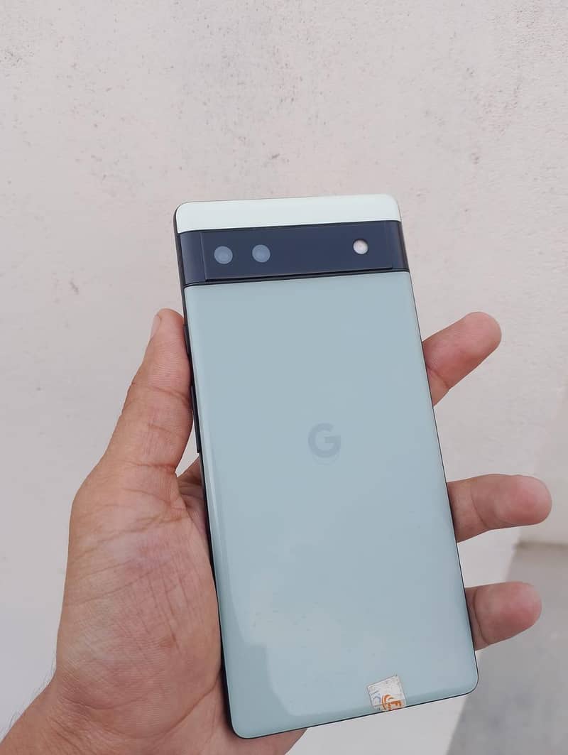 Google pixel 6A 4