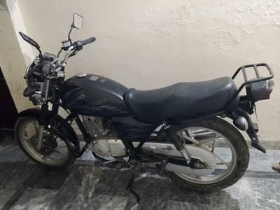 Suzuki gs 150