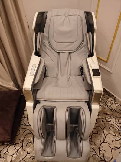 JC Buckman ExaltUs 4D Massage Chair