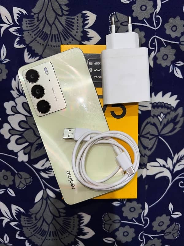 Realme C75 5