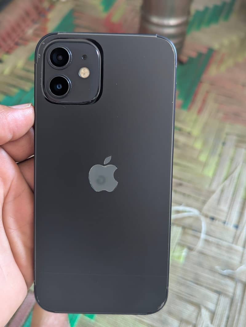 Apple iPhone 12 8