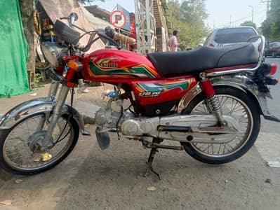 united 70cc model 2022 for sale in very good condition
