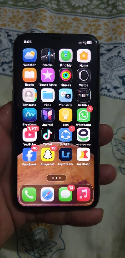 Apple iPhone 11 Pro 256 GB condition 10/10
