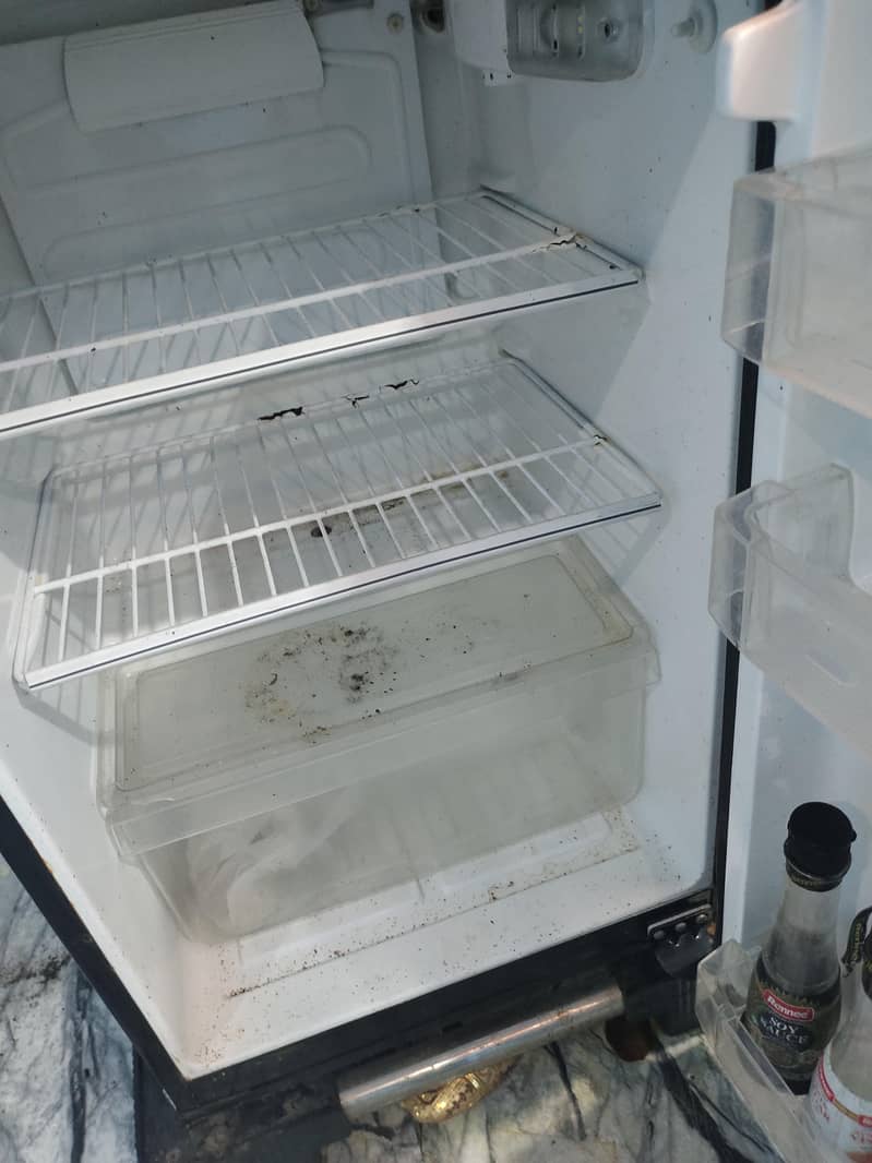 refrigerator 1