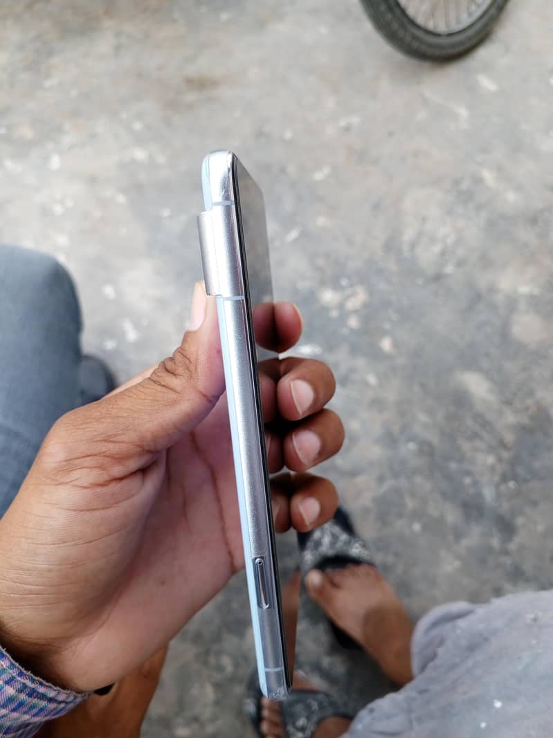 Google Pixel 8 Pro 1