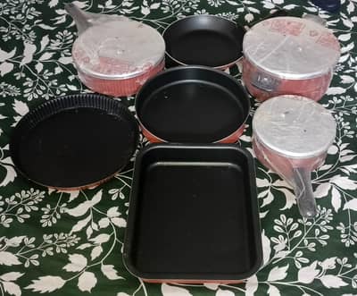 ORIGINAL TAFAL NON-STICK COOKING SET UNSED BRAND NEW