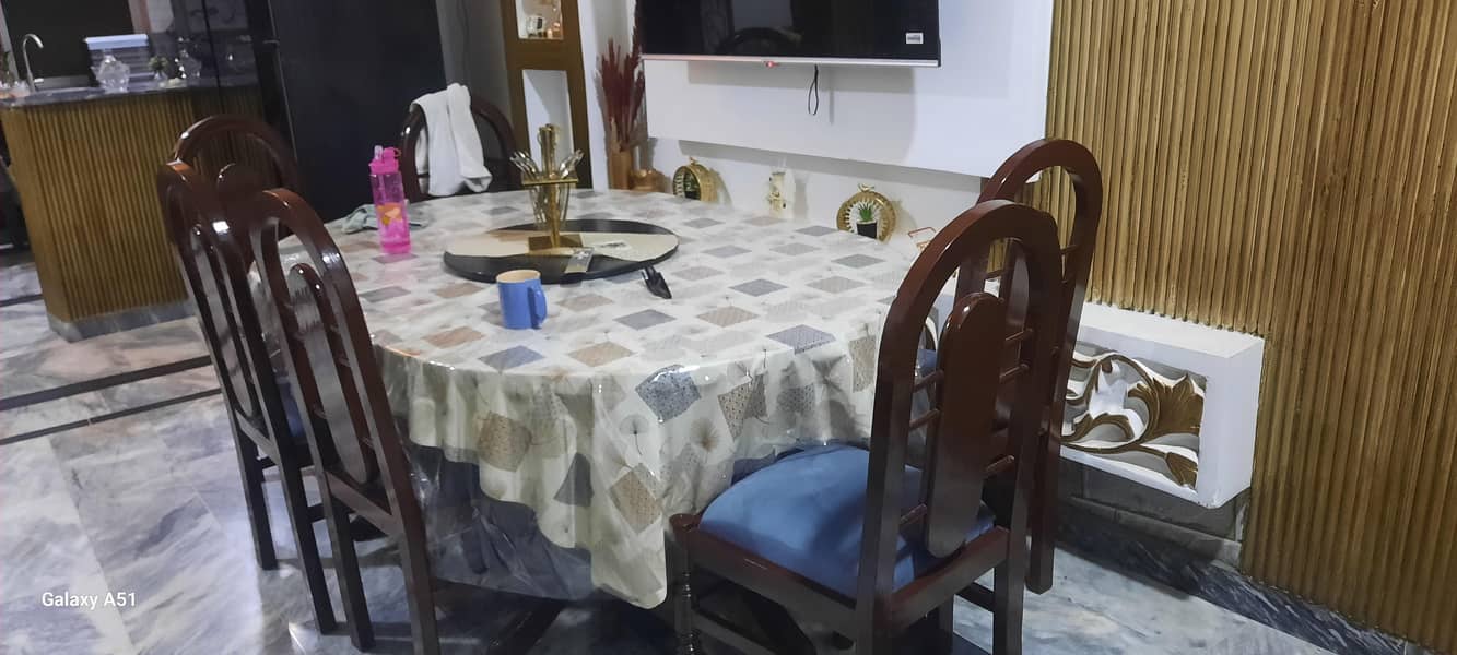 6 seter dining 0