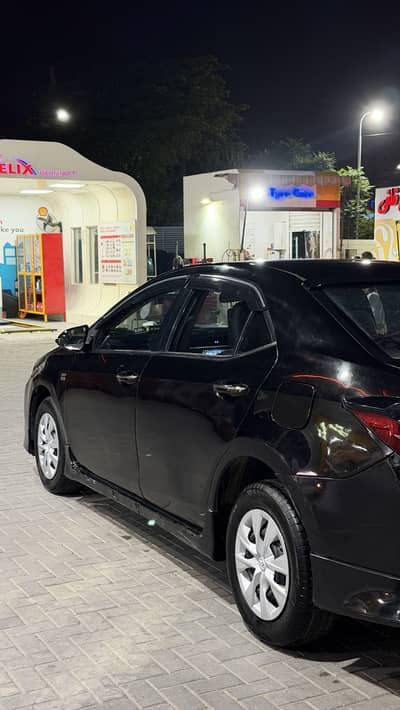 Toyota Corolla GLI 2017 manual
