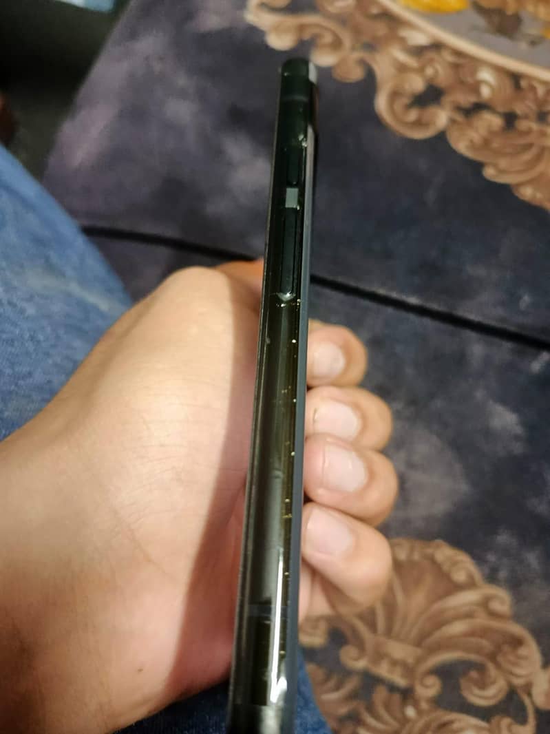 Google Pixel 6a 5
