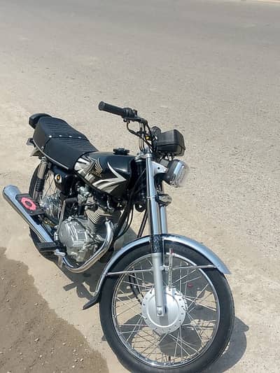 CG 125