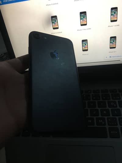 Apple iPhone 7