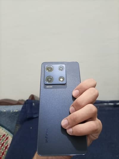 Infinix Note 30 Pro Rs 41000