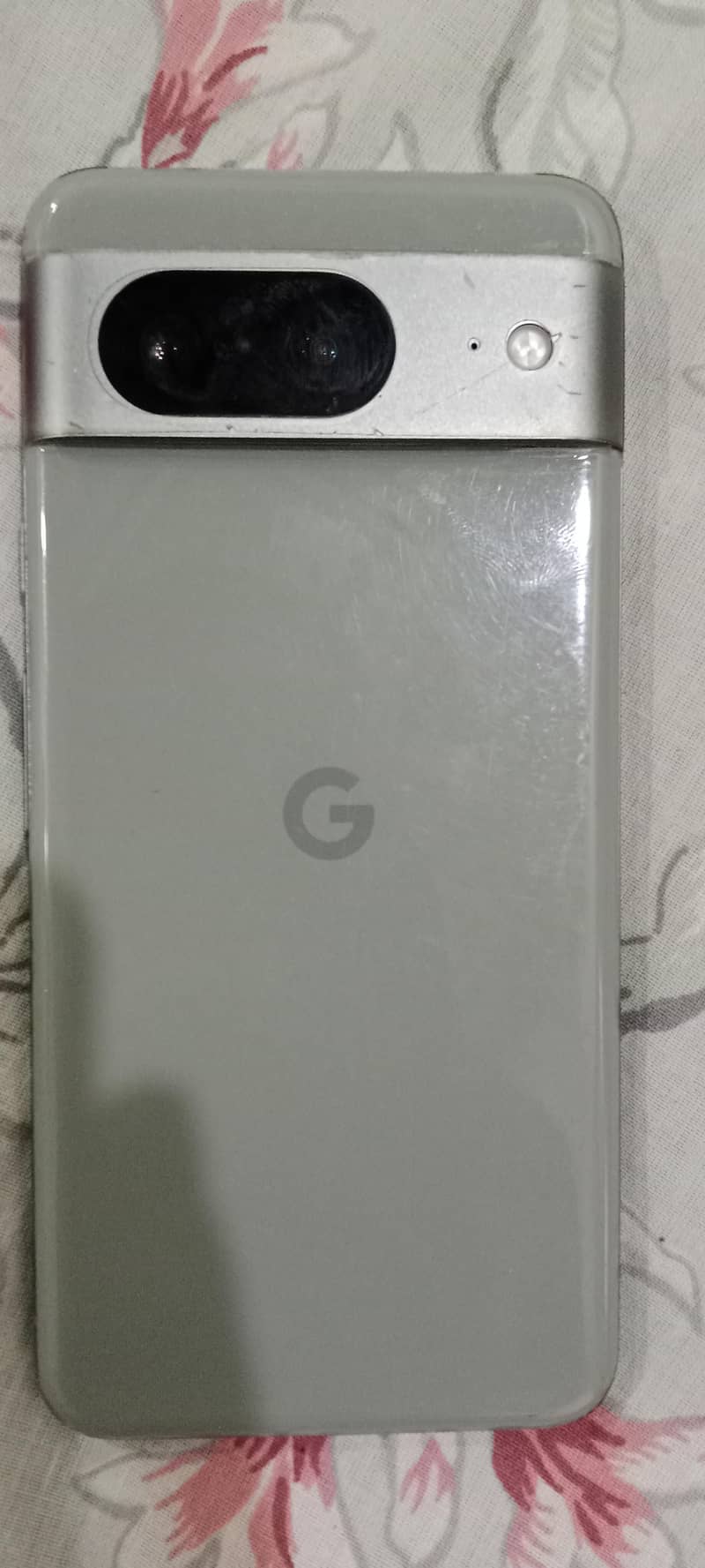 Google Pixel 8 4