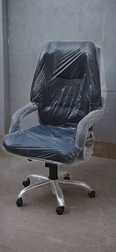 Brand New Executive Office Chair  / Doctor Clinic Chair