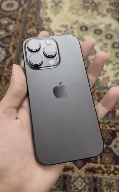 Apple iPhone 16 Pro Max JV under apple warranty Till August,2026